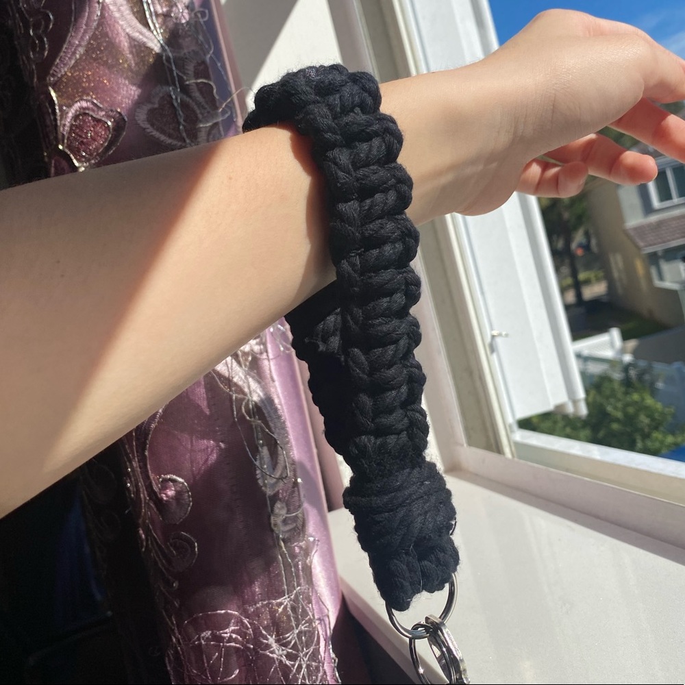 Handmade macrame Keychain with high quality cords